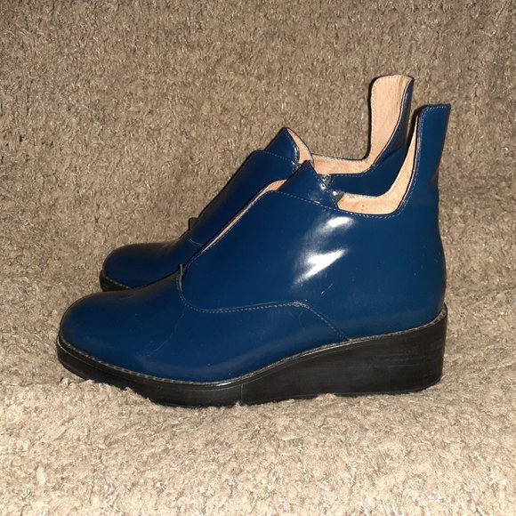 JEFFREY CAMPBELL-Westerly Booties-Blue Brushed Patent Leather-Sz  7-Excellent - Picture 2 of 7